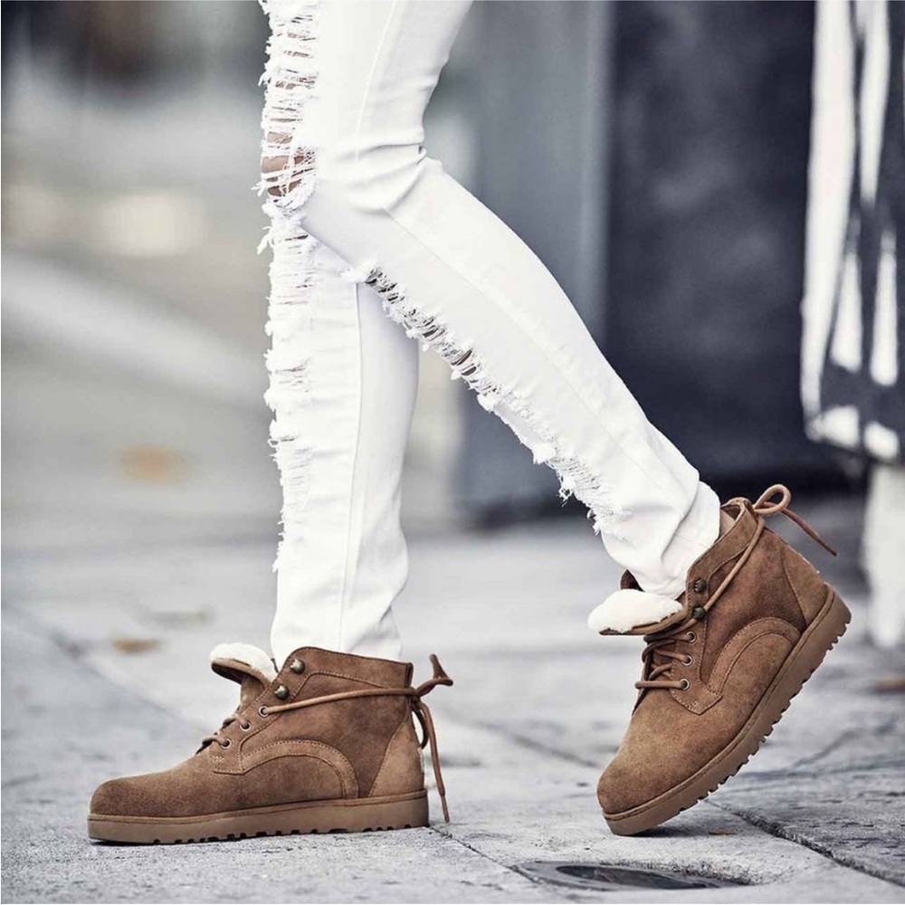 UGG Australia Bethany Bootie (Limited Edition Color) Size 8